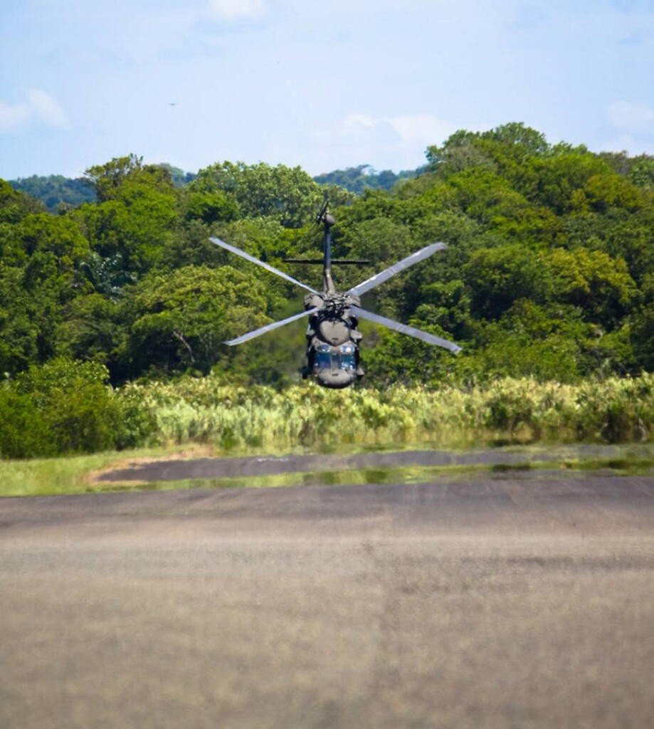 Nyok Mengenal Sikorsky UH-60 Black Hawk Lewat PIC (HQ)