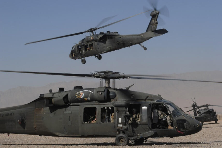 Nyok Mengenal Sikorsky UH-60 Black Hawk Lewat PIC (HQ)