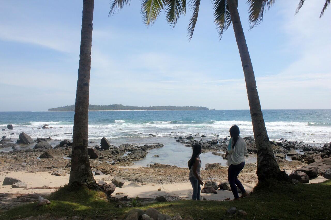 Wisata Bahari Pesisir Barat Menyaingi Bali