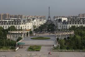 Wow, Kota Paris Pindah ke China?