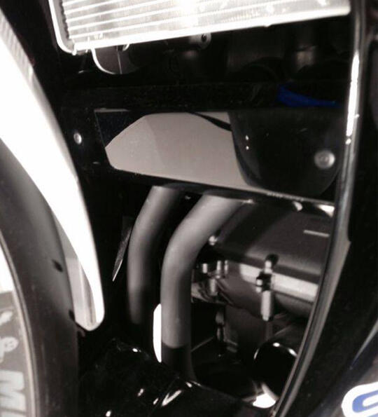 &#91;HOT&#93; Yuk Intip Detail Yamaha R25