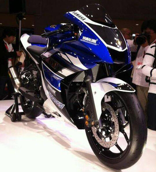 &#91;HOT&#93; Yuk Intip Detail Yamaha R25