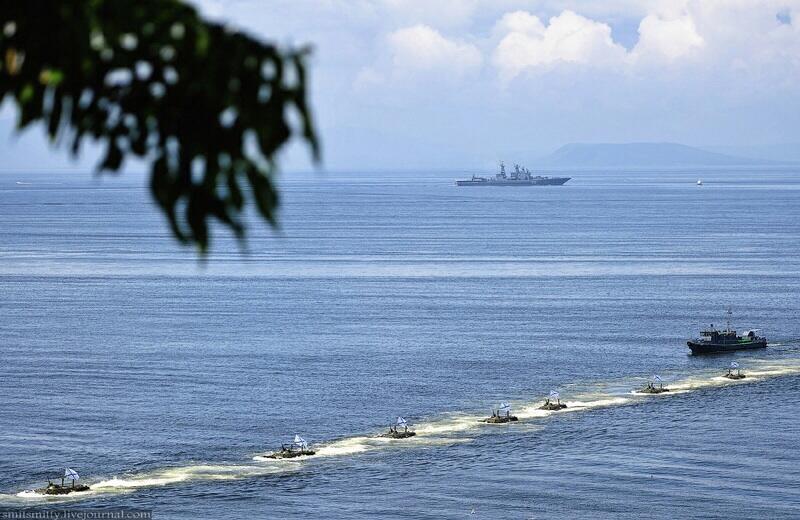 (Gambar) Rossiya Navy Day.