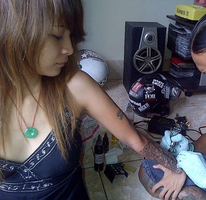 Pendapat agan teentang cewek yang punya Tatto ?