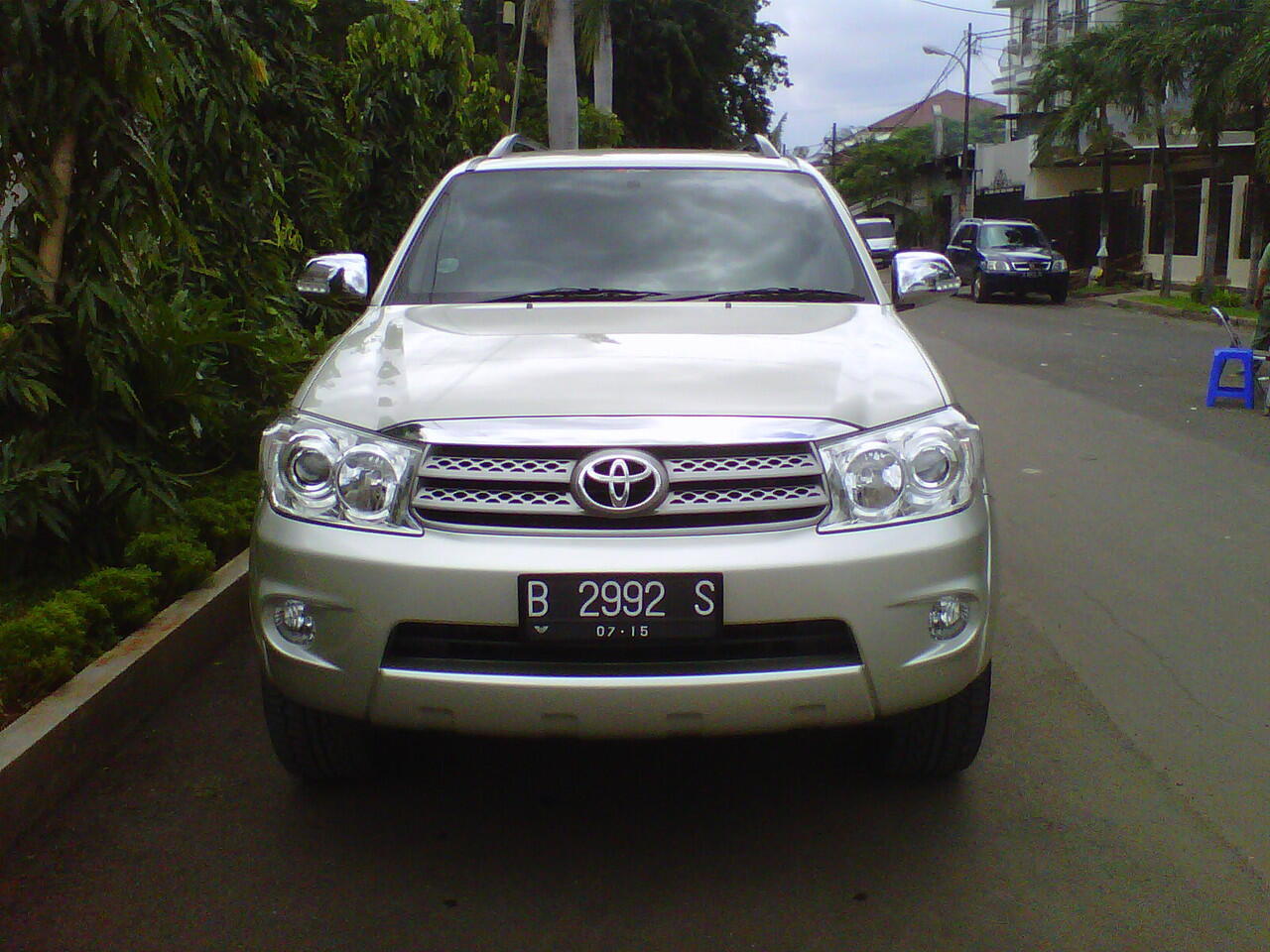 Terjual jual fortuner 2010 diesel matik simpanan KASKUS