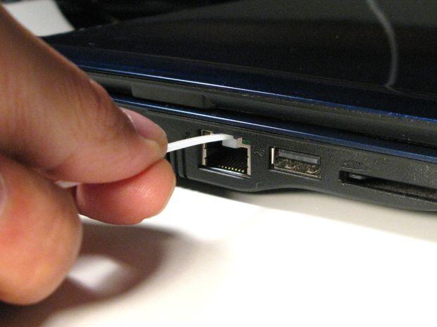 Memperbaiki Konektor Lan Yang Patah (Ethernet Plug)