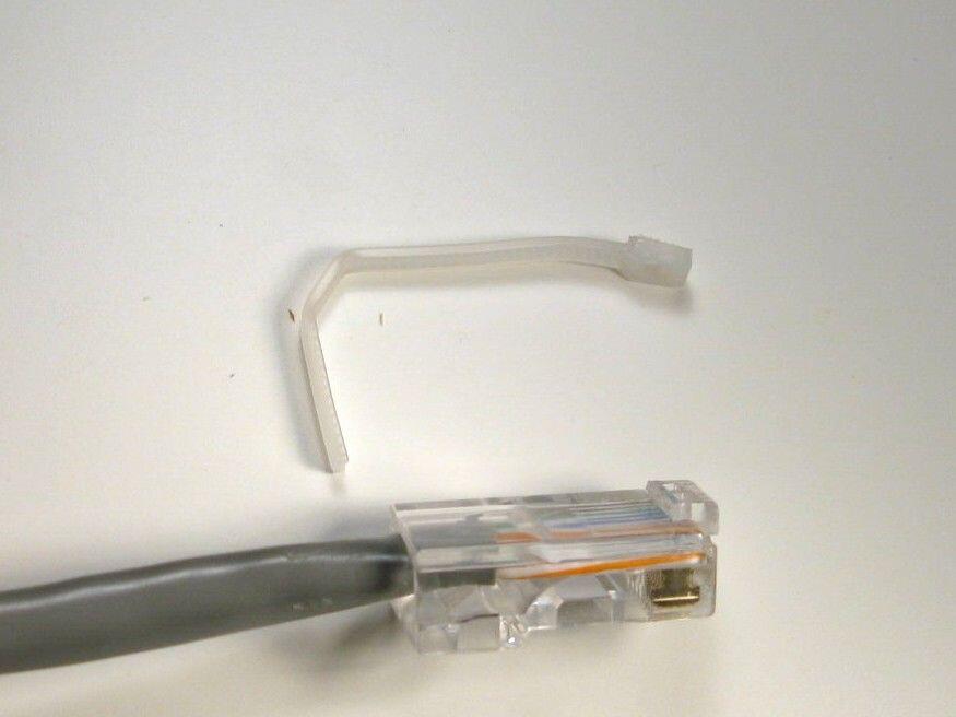 Memperbaiki Konektor Lan Yang Patah (Ethernet Plug)
