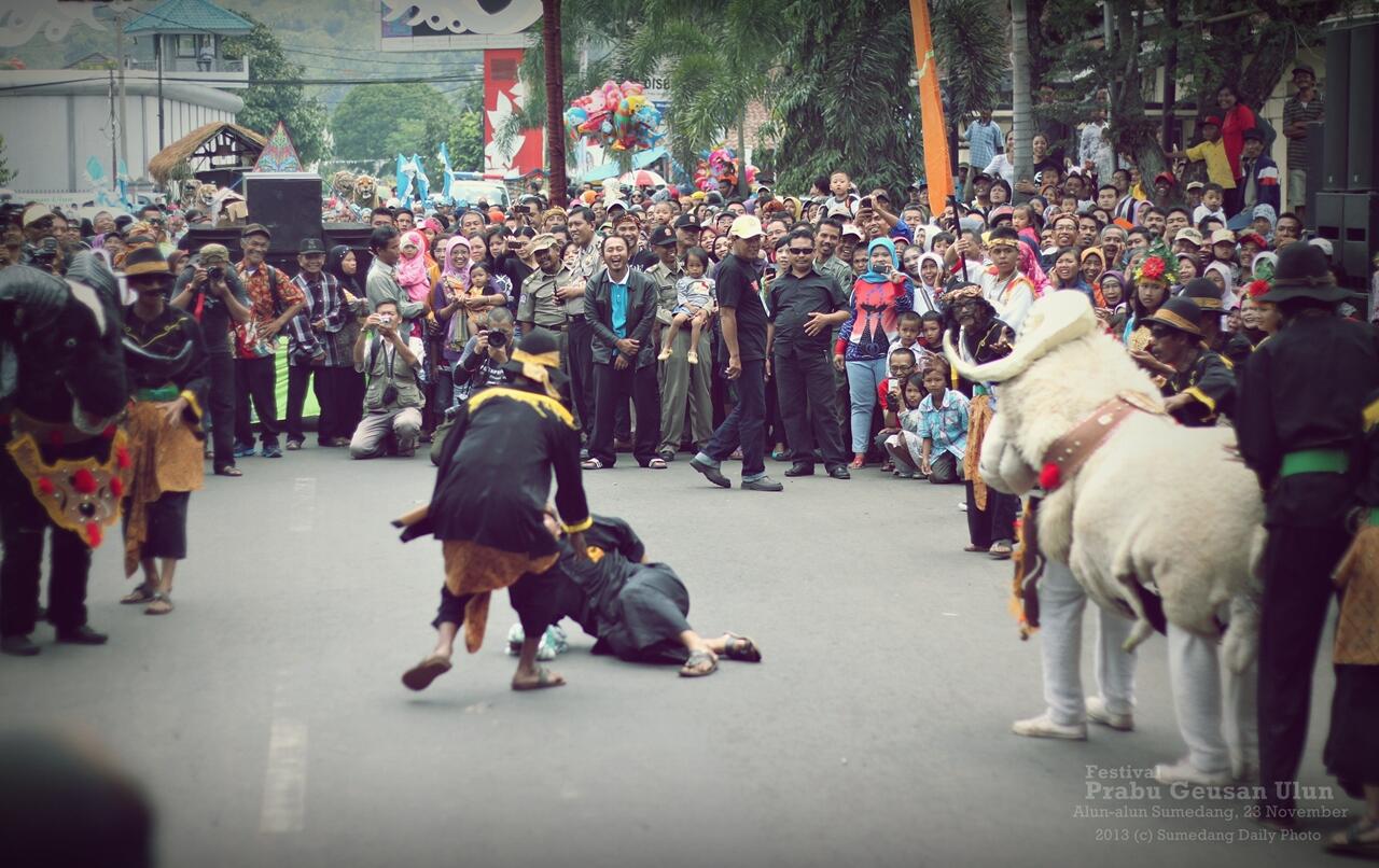 Foto2 Kemeriahan Festival Prabu Geusan Ulun 2013 Kab. Sumedang