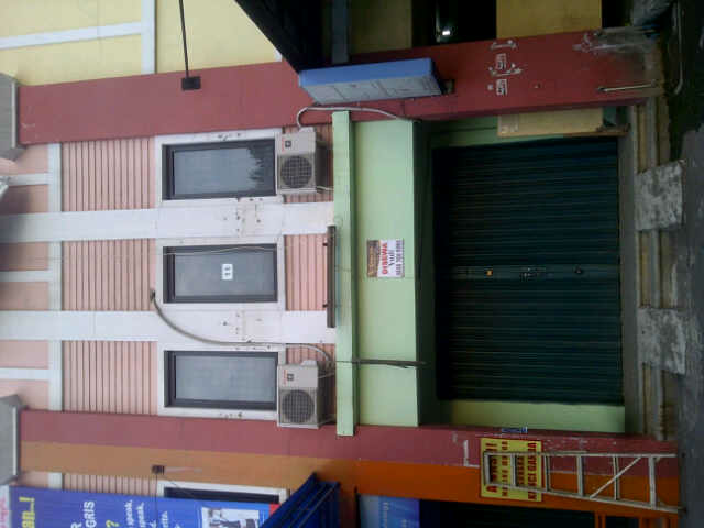 Rumah Toko RUKO taman royal serpong