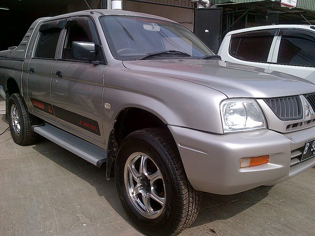 Cari Mitsubishi Strada 2007 Double Cabin 4x4 Full Variasi Bkn