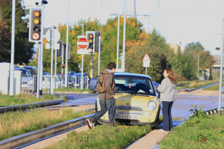 Busway Anti Penyerobotan Versi Inggris