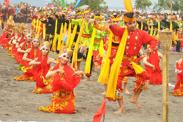 Paju Gandrung Sewu | Meriahnya Banyuwangi Festival Dengan Aksi Ribuan Penari Gandrung