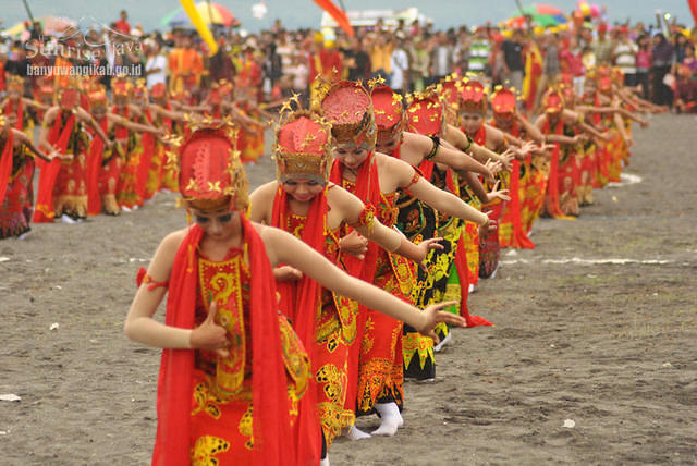 Paju Gandrung Sewu | Meriahnya Banyuwangi Festival Dengan Aksi Ribuan Penari Gandrung