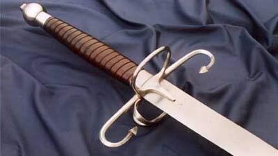 10 Pedang Misterius Paling Terkenal Dalam Sejarah dan Melegenda