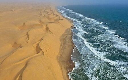 Jika Padang Pasir Bertemu Pantai &#91;FULL PICT&#93;