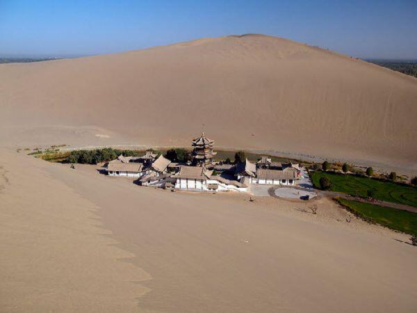 Keajaiban Di Gurun Gobi &#91;FULL PICT&#93;
