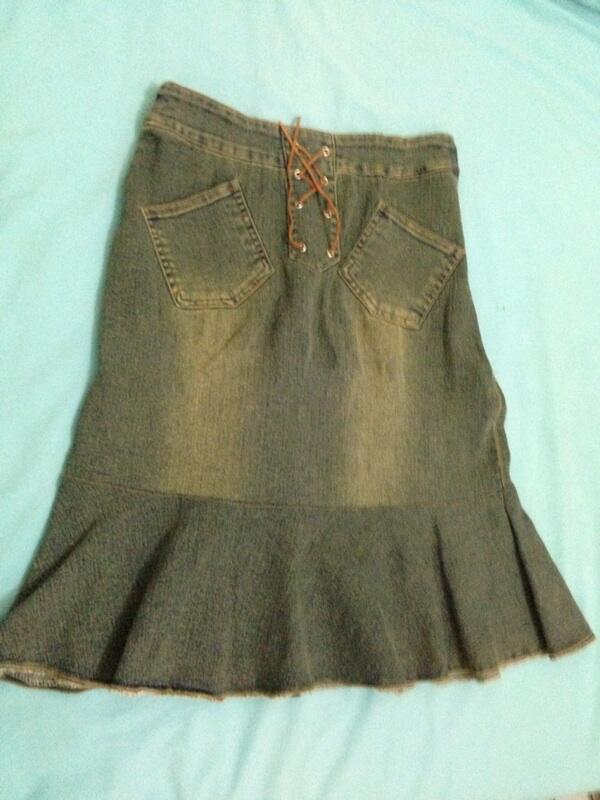 Dijual Baju Clothes, rok 2nd (kondisi bagus, original forever 21)