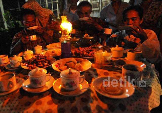 Agan-Agan Semua Yuk Mengintip Pesta 10.000 Kopi Di Desa Kemiren Banyuwangi