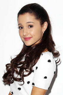 Penyanyi Imut Ariana Grande gan ! 