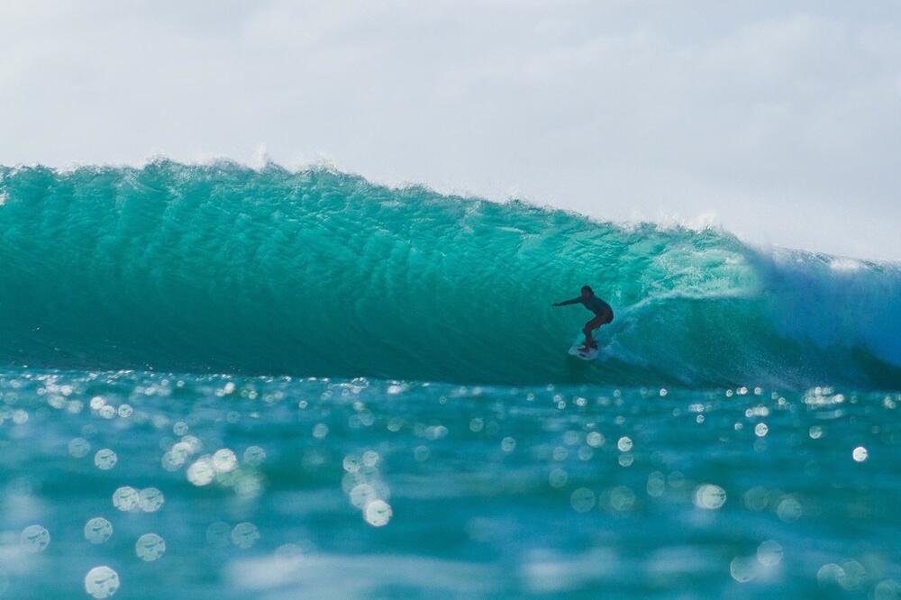 Malia Manuel Surfer Girl Cantik dari Hawaii