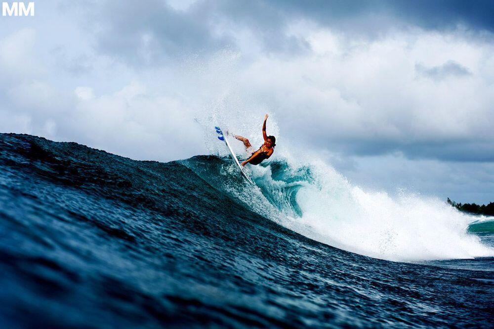 Malia Manuel Surfer Girl Cantik dari Hawaii