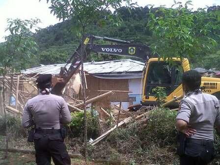 Villa Mewah Di Puncak Bogor Dibongkar