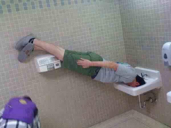 Lucu-lucuan buat nemenin agan2 sekalian !!!!