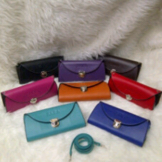 Supplier sepatu flatshoes wedges tas dompet paketan dll