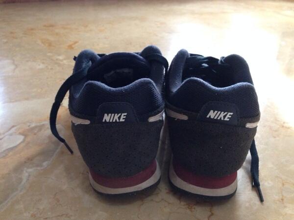 Sepatu nike running original