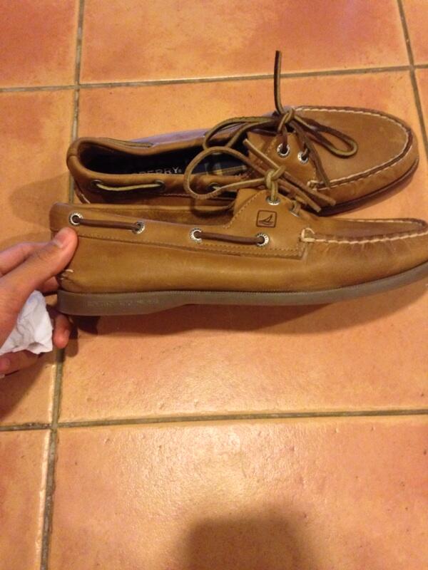 Cuci Gudang Sperry Sahara,NB Classic,Replica NB 574