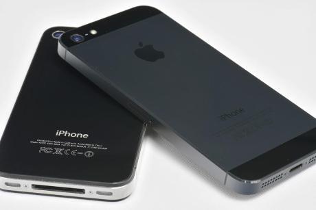 10 Daftar Smartphone Terbaik