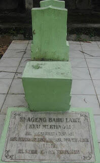 MAKAM KI BAHU LAWE KYAI MERTINGGI KULUR TEMON KULON PROGO YOGYAKARTA