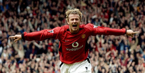 Beckham Sebenanrnya Ingin Gantung Sepatu di Old Trafford