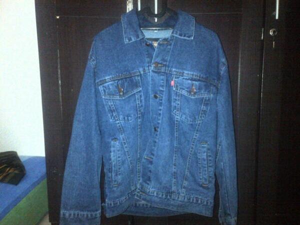 DIJUAL DENIM JACKET MURAHH MERIAHHH!!!! MAMPIR DULU GANN!!!!