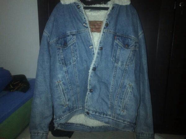 DIJUAL DENIM JACKET MURAHH MERIAHHH!!!! MAMPIR DULU GANN!!!!