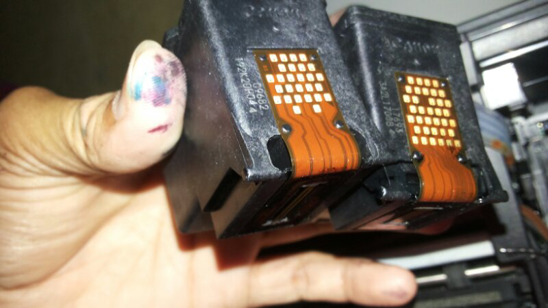 Help: "Ink has run out. Replace the ink (Canon MP 4200)
