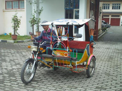 Keunikan-keunikan SUMATERA UTARA