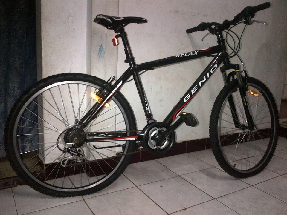 Terjual sepeda  Gunung  MTB  26 merk  GENIO  RELAX murah  