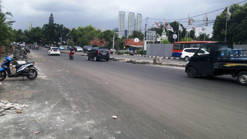 JALAN &amp; TROTOAR MAKE-OVER 2 : Bravo PU Pemprov DKI Jakarta!! Thank You Jokowi-Ahok!!