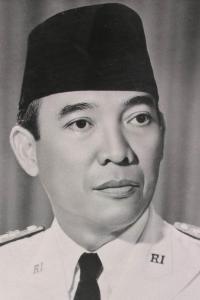 BIOGRAFI SUEKARNO