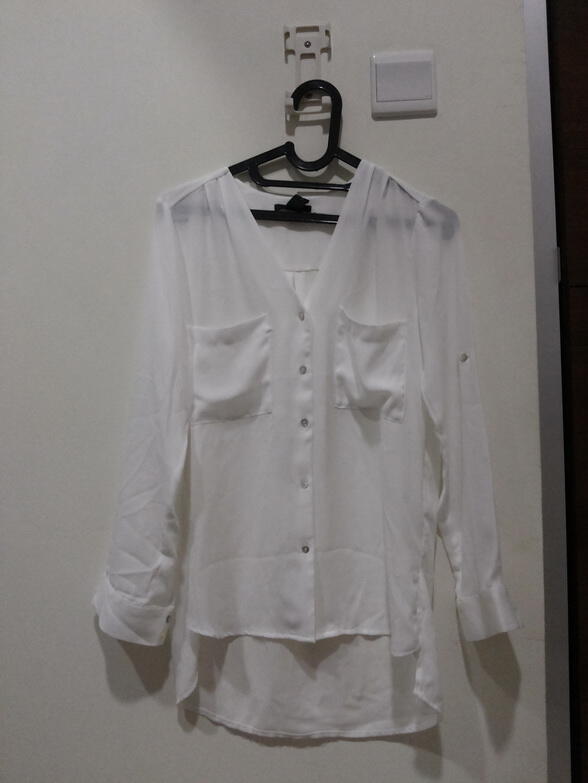 **FOR SALE* H&M BASIC WHITE SHIRT & COTTON ON PRELOVED SWEATER