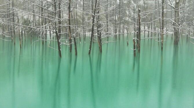 Unik, 'Kolam' di Hokkaido, Jepang Bisa Berubah Warna Sesuai Cuaca.