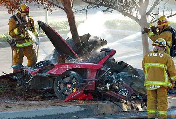 <b>RIP PAUL WALKER </b>