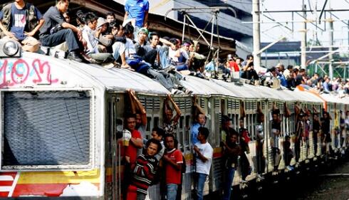 TERNYATA INDONESIA bukan yang TERPADAT !!