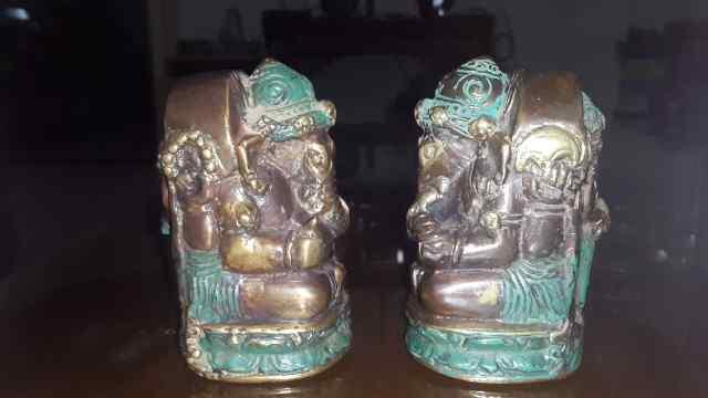 Patung Ganesha Kembar