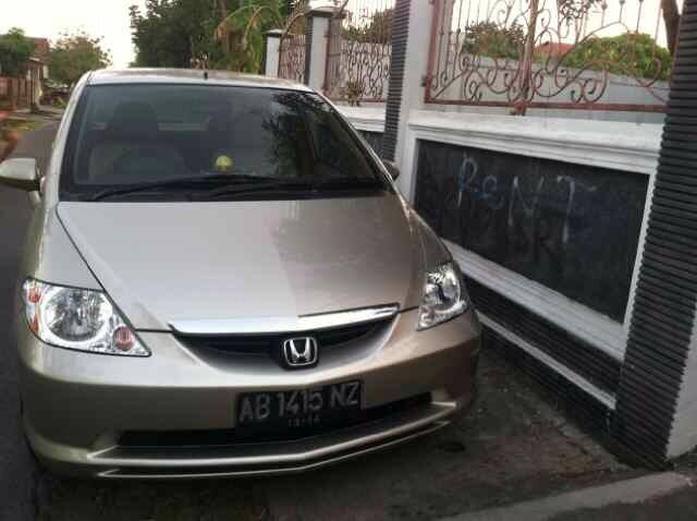 Jual Honda City thn 2004 mulus (Yogyakarta)