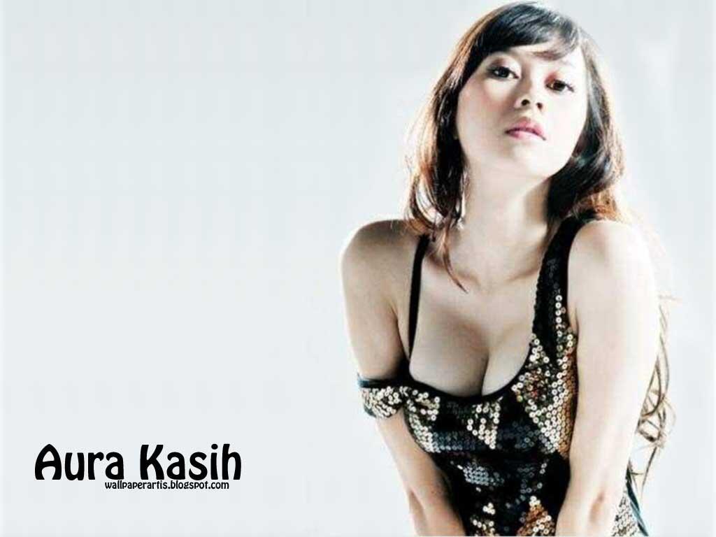 gan,,klo boleh milih,,agan milih artis siapa ?
