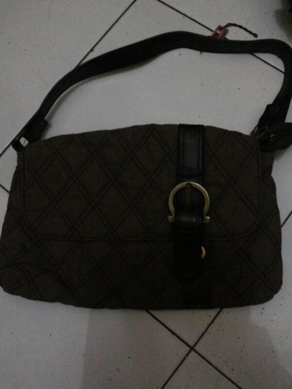 Garage sale preloved. murah dijamin