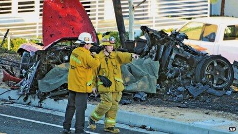 Selamat Jalan Brian O'connor ( Paul Walker ) 