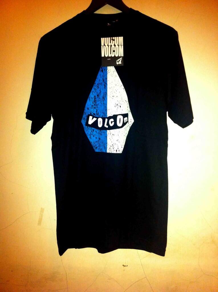 KAOS DC QUIKSILVER VOLCOM HURLEY RIPCURL MURAH GAN MASUK DLU
